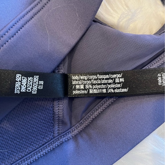 NWOT VICTORIA SECRET SPORT BLUE ACTIVE SPORTS BRA SIZE S - Picture 10 of 10